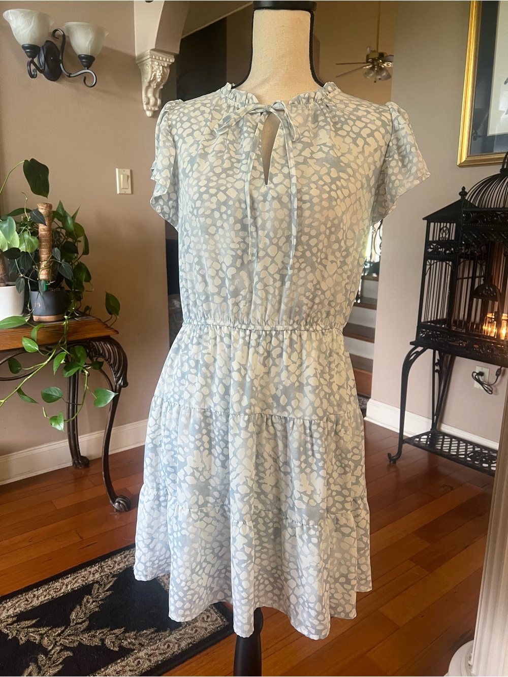 Blu Pepper Light Blue & White Tiered Keyhole Dress